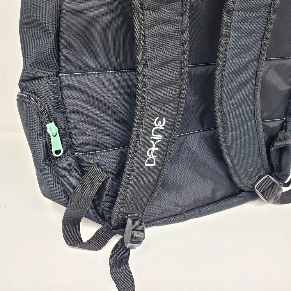Dakine Wyatt 32L Odette Multi Print Logo backpack ** Some flaws Inside